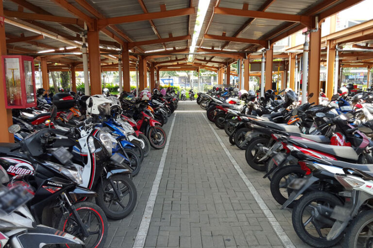 Strategi Memilih Lokasi Usaha yang Tepat untuk Usaha Cuci Motor