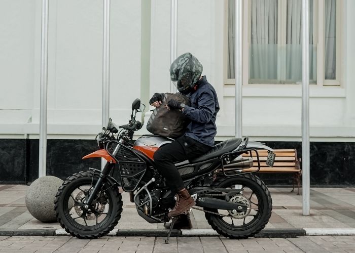 Gear Touring Motor Terbaik 2025 – Rekomendasi Utama & Ulasan Lengkap
